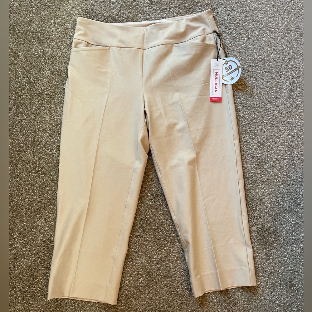 Brand New Ladies Golf Capris